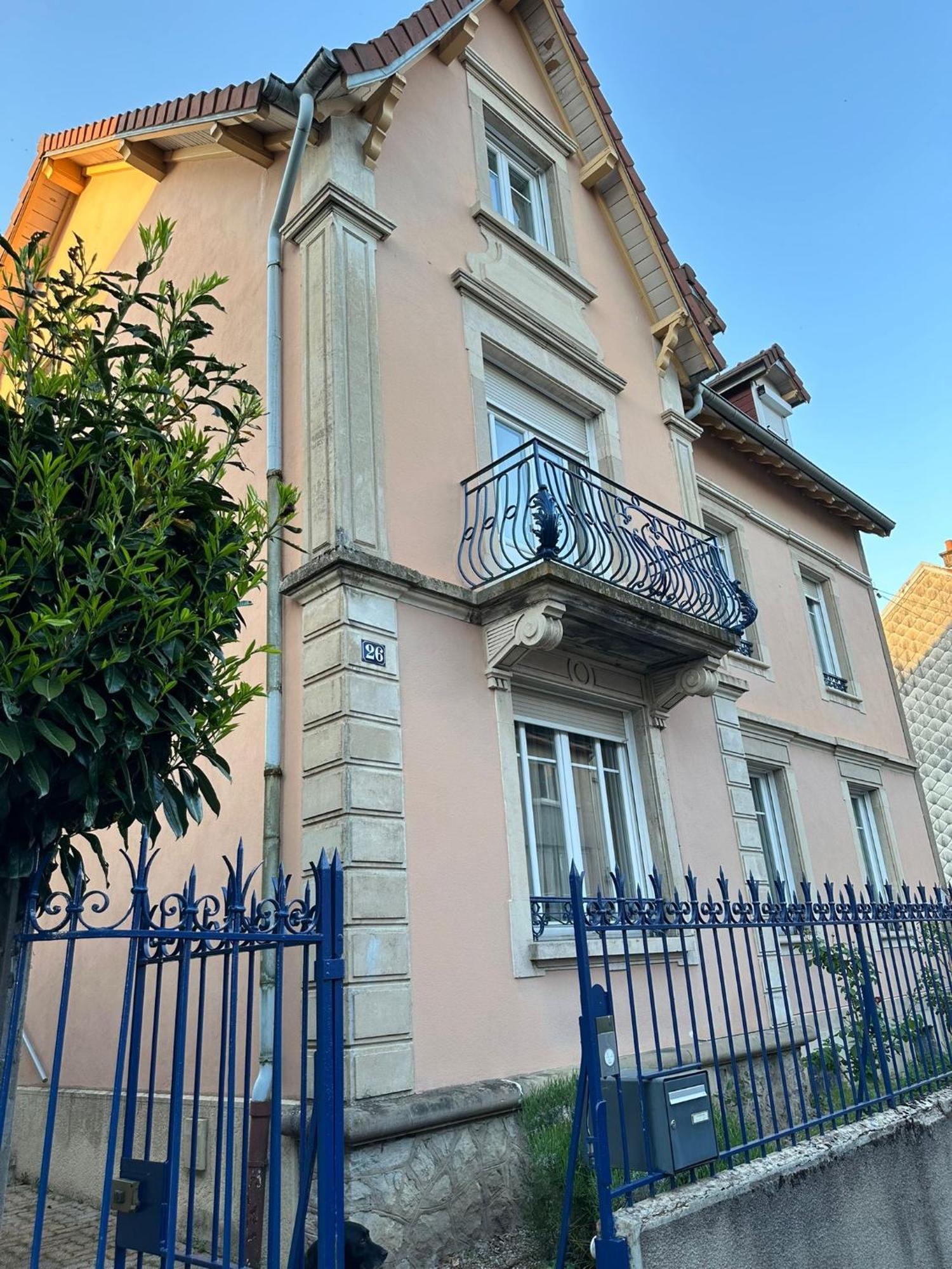 Jardin De Victor Calmes Spacieux Avec Jardin Clos Apartment